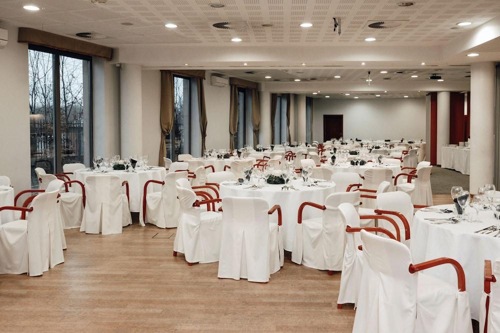 Hotel Sympozjum & Spa Красков Екстериор снимка